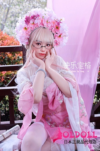 TYPEグラビア 超擬真の肌テクスチャ【アートワークカスタム版】TOPSINO  T167cm Eカップ+ T27米藤（miteng）花神の外出撮影 古典制服リアル製ラブドール