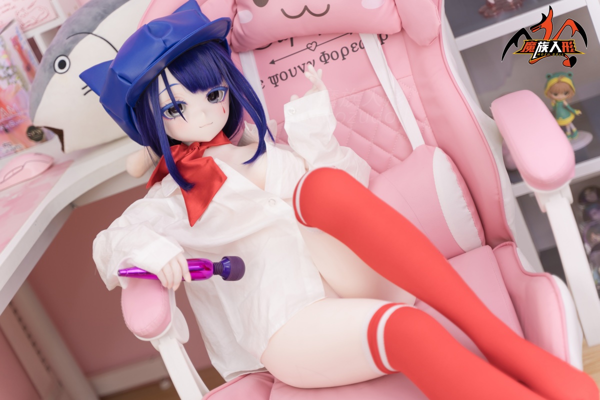 アニメキャラ風人形