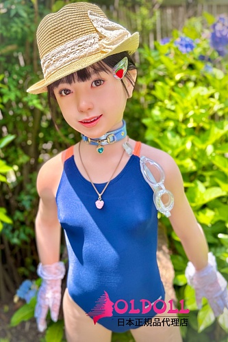 J cute 133cm バスト平ボディ AGD02 紬ヘッド 高級シリコンラブドール 青いワンピース水着のロリ系リアルドール