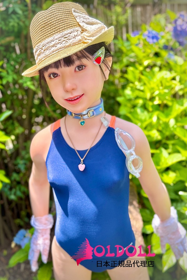 J cute 133cm バスト平ボディ AGD02 紬ヘッド 高級シリコンラブドール 青いワンピース水着のロリ系リアルドール