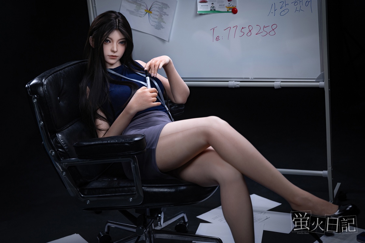 会社員スタイルドール