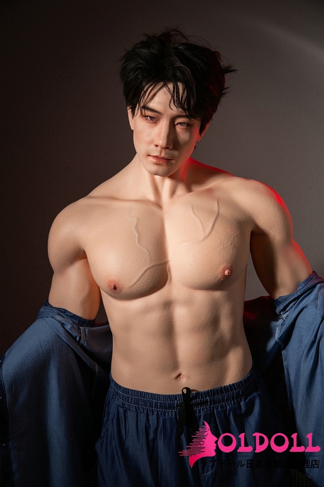 Qita Doll 最新作 175CM 乔宇（qiaoyu）さん 高級シリコン製リアル製塗装筋肉タイプ男性ラブドール ペニス分体式 等身大リアルドール イケメン