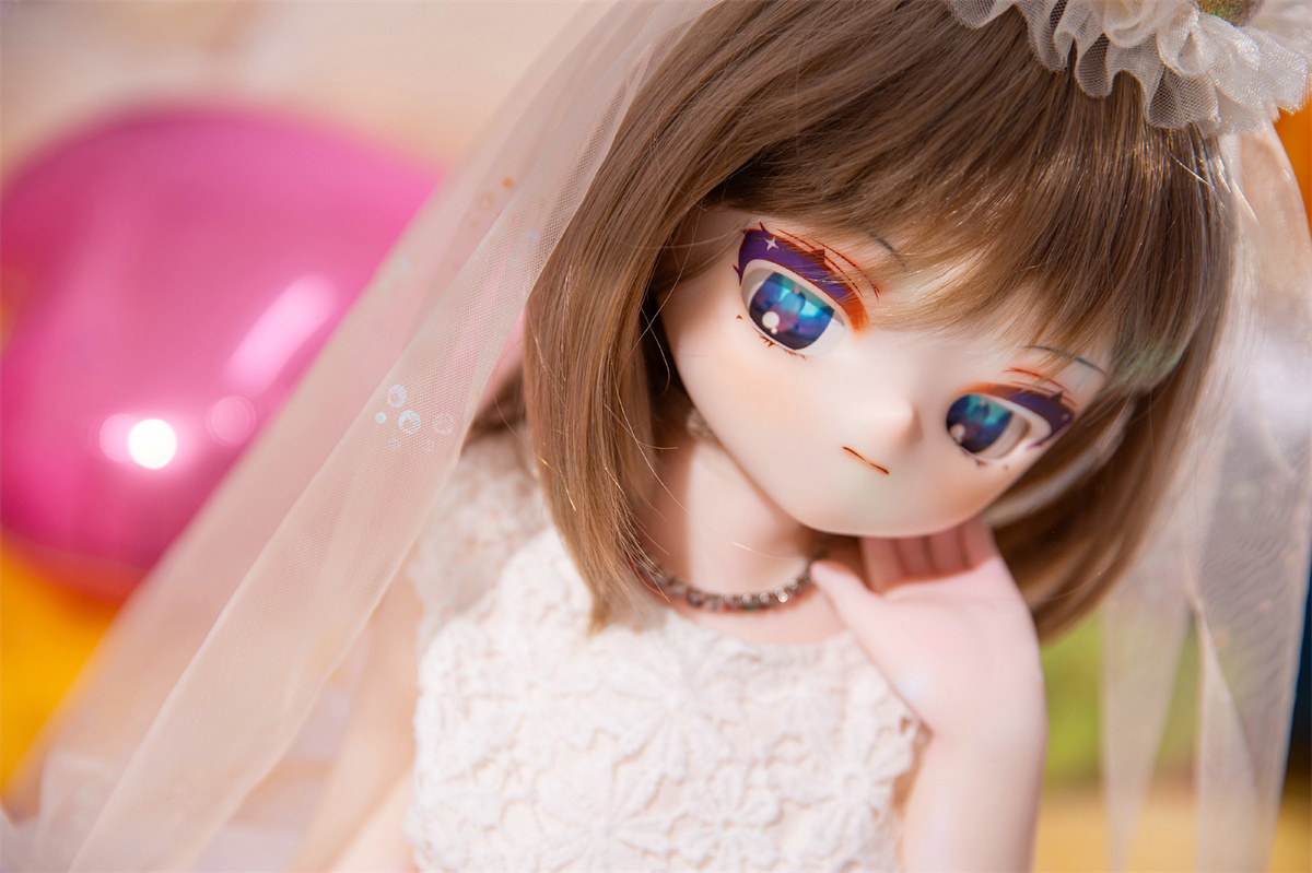 かわいいラブドール