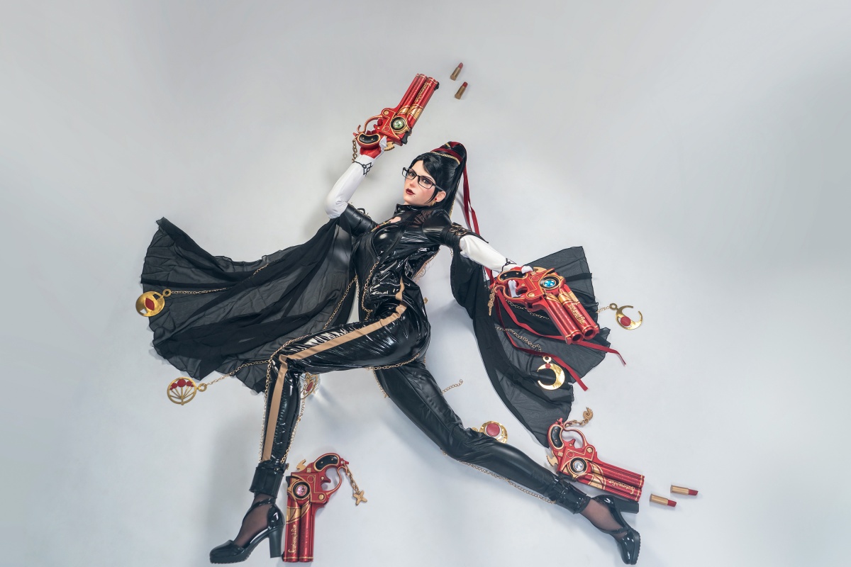 リアル性キャラクター人形
