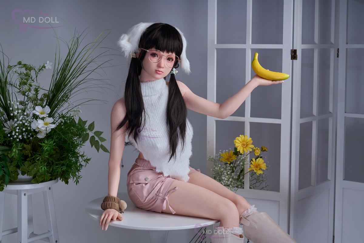 スタイル抜群、知的なリアルドール