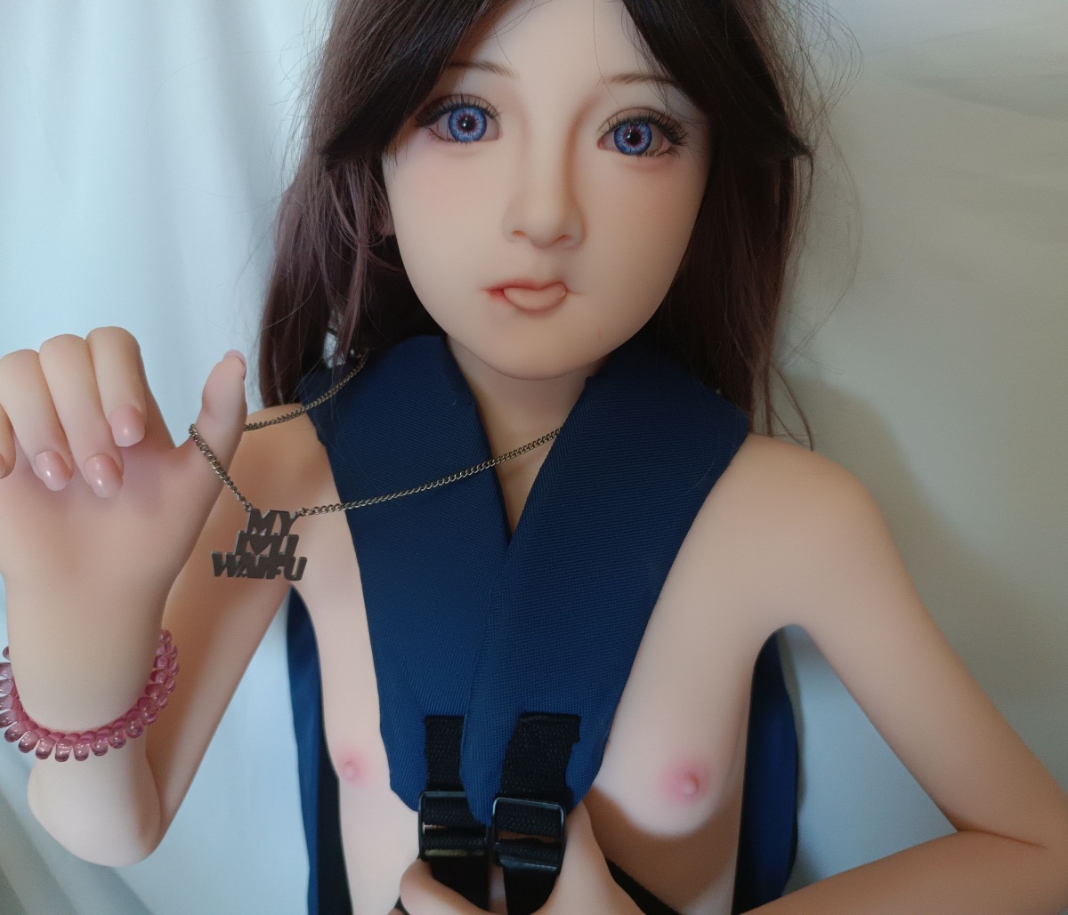 セクシー貧乳ラブドール