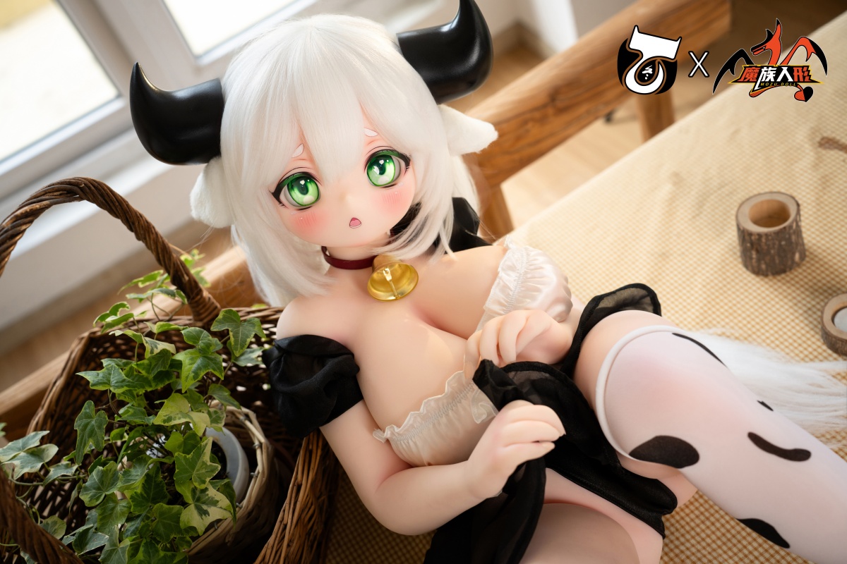 オリジナルドール 胸強調ドール