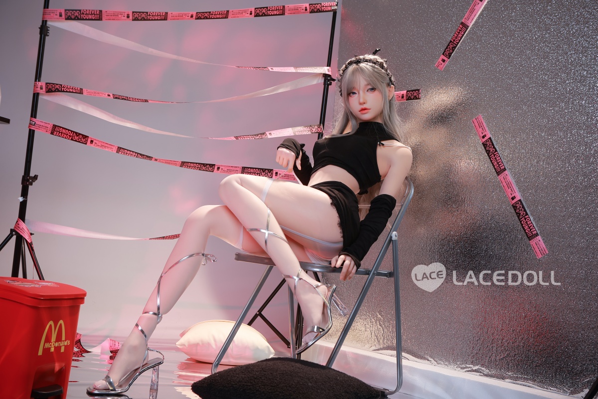 美脚ラブドール