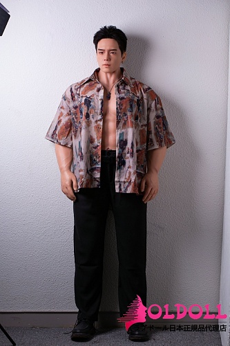 Qita Doll 最新作 175CM 陌陌（momo）さん 高級シリコン製リアル製塗装筋肉タイプ男性ラブドール ペニス分体式 圧倒的な存在感と力強い魅力等身大リアルドール