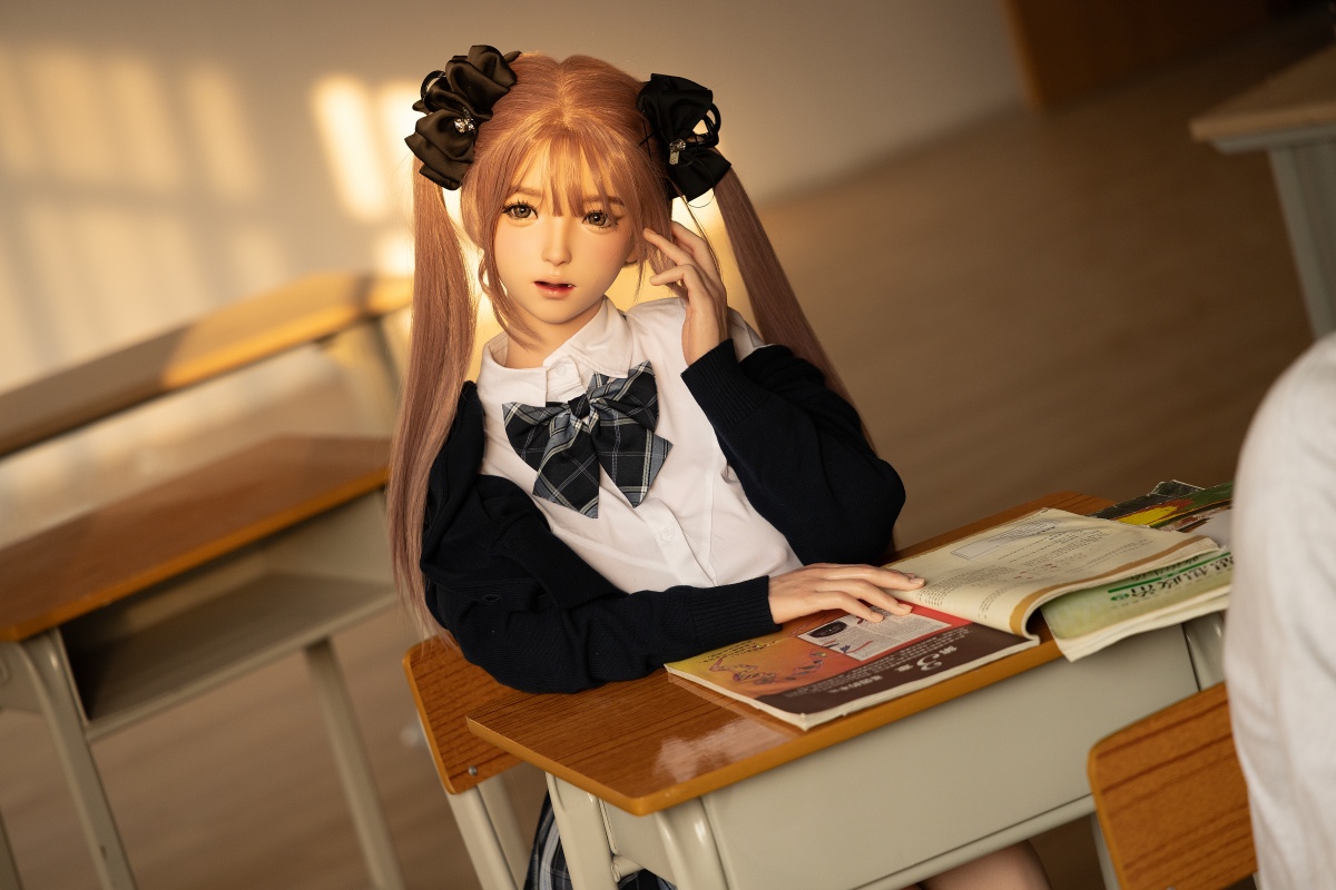 制服コスプレ リアル造形