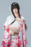 花飾りをつけたリアル人形 着物