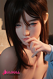 クール系表情のリアルドール