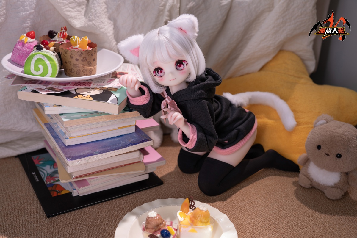 小顔アニメドール