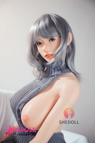【お客様の撮影写真】SHEDOLL  阿初ヘッド 163cm Hカップ  シリコン製リアルドール 眼鏡スタイル 知的でセクシーなダッチワイフ