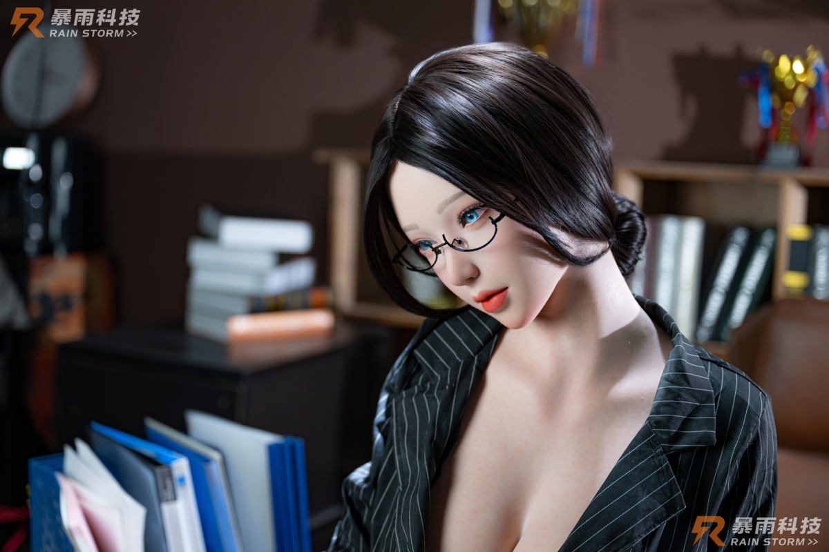 成人向けドール