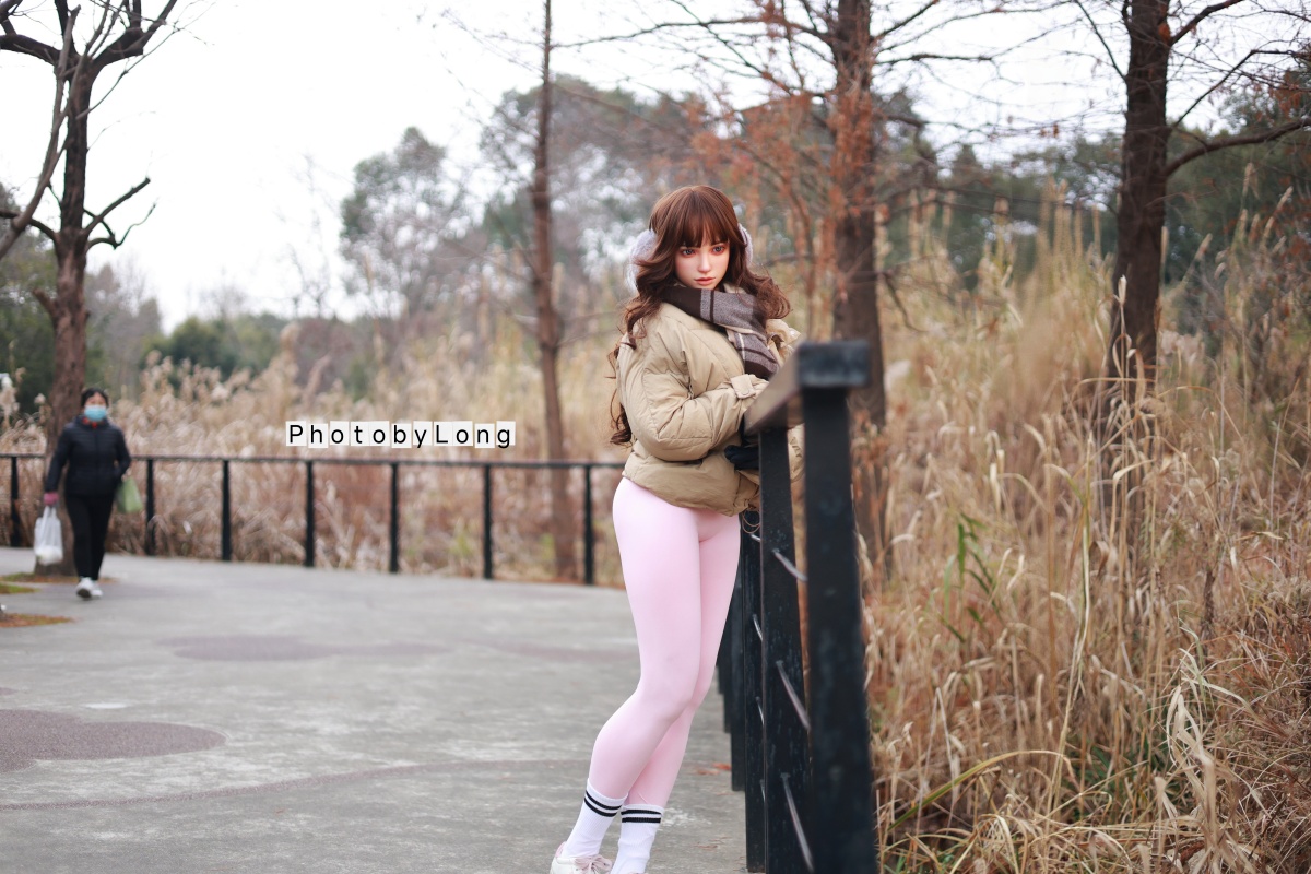 リアルスキン  自然体ポーズ