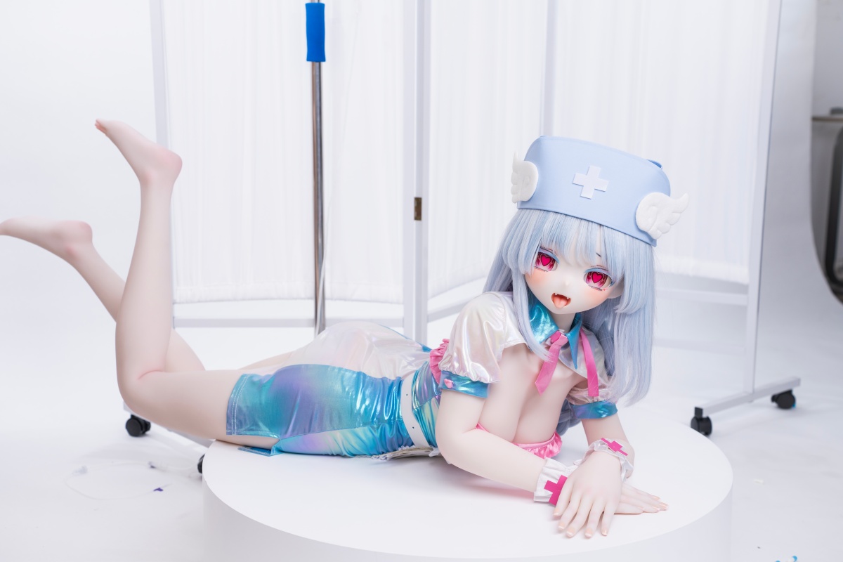 アニメ世界観ドール