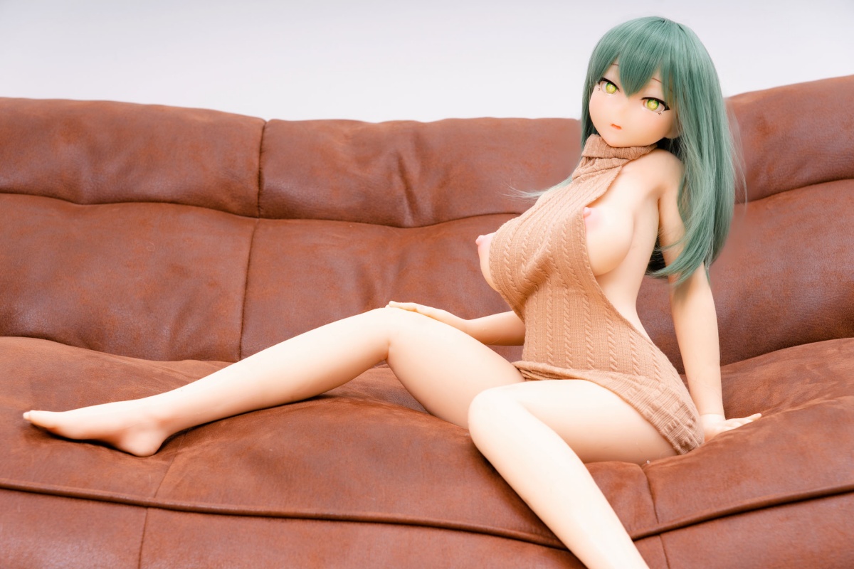 小柄ドール アニメ風フィギュア