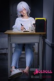 瞑り目ドール 背面ショットで衣装と髪の流れを撮影