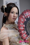 美人ラブドール 白い旗袍コスチュームのシームレスドール
