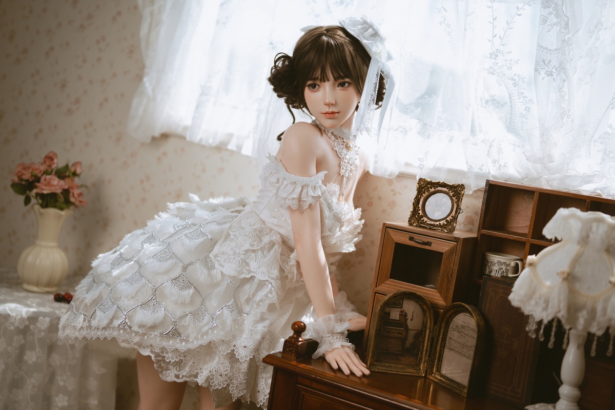 アジア美少女人形