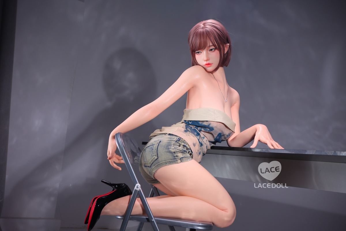上品デザイン等身大ドール
