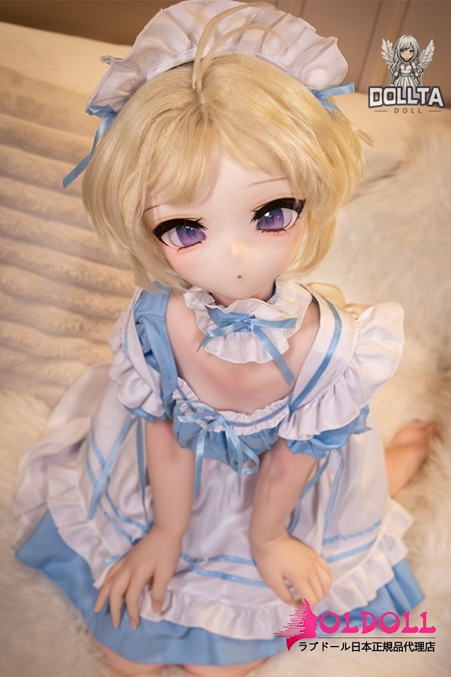 DOLLTA アニメドール 132cm Bカップ 心陽 (Koharu)ヘッド シリコン頭＋TPE体 ブルー×ホワイトメイド服 美少女ラブドール