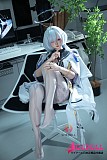 白髪スタイルの美少女ラブドール

