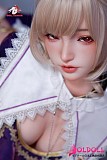 巨乳ラブドールのFカップボディラインを強調した写真

