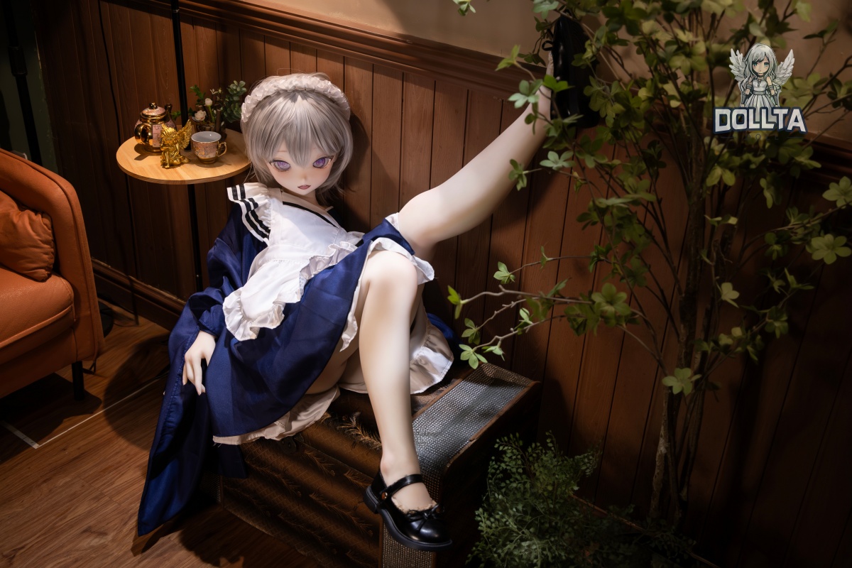 フィギュア風　メイドコスプレドール