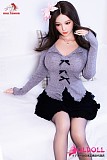 お姉さんドールらしい落ち着いた雰囲気の撮影イメージ
