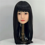 J cute AGD05美峰 149cm バスト平 シリコン製リアルドール レトロデニムコーデの清楚系ラブドール ロッキングチェアでくつろぐ 貧乳ドール