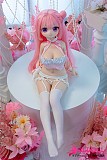バスト大ドールの可愛らしいシルエット展示
