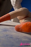2穴構造を採用したコンパクトドールの全体ビュー
