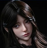 蛍火日記 160cm Gカップ MAXリアル皮膚版 夜兰(Yelan)ヘッド メイク④ フルシリコン製 美人ラブドール ブラックのローカットトップスとブルーのロングスカート姿