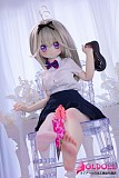 
学園生活をイメージした制服スタイル
