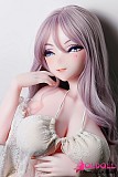 白いシースルートップスを着こなす美人ラブドール
