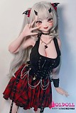 
ゴシックデザインが映えるアニメドールの立ち姿