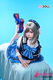 制服の襟元が映える上半身アングル

