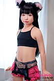 正面から楽しむスリムなボディライン
