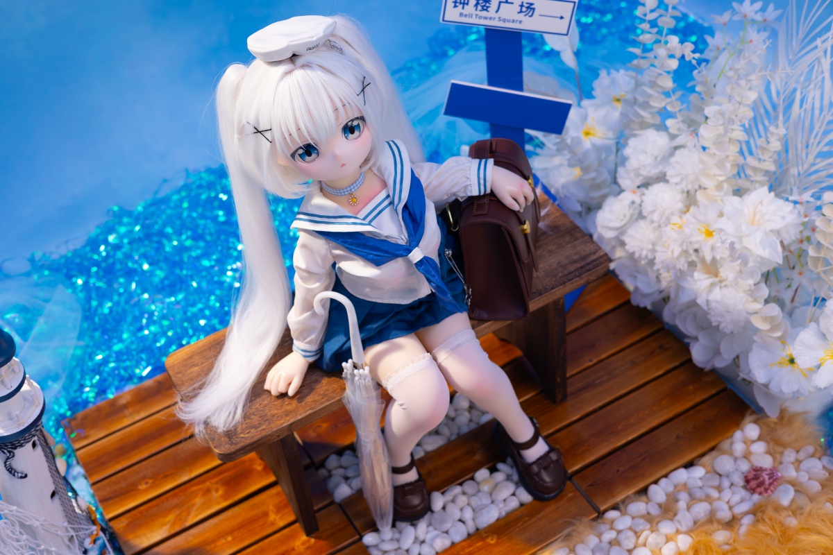 萌えキャラクター風ドール