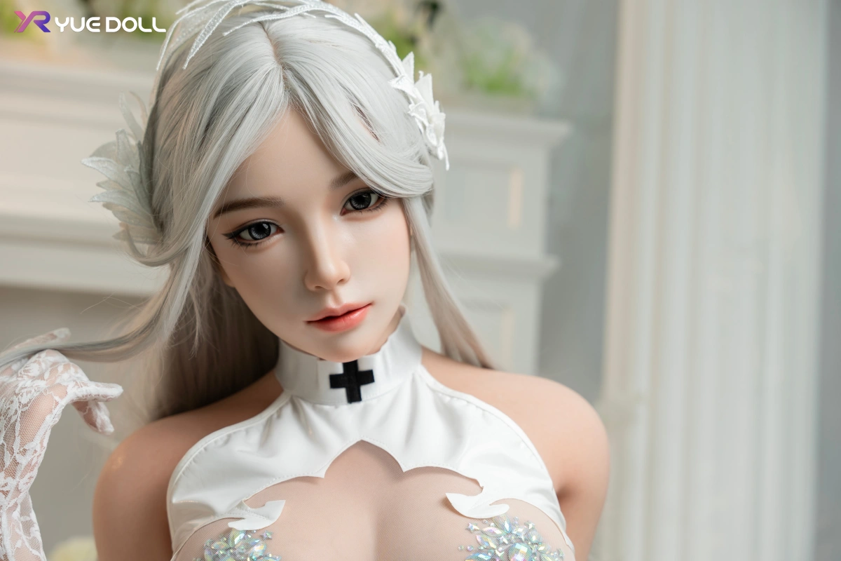 自然な立体感を再現したシリコンラブドール