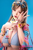 迫力あるHカップバストとビキニ姿が美しい巨乳ラブドール
