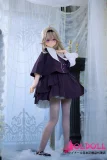 清楚系制服デザインのアニメドール
