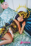 褐色肌が印象的なアニメドール
