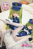 141cm AAカップボディが描くアクティブで可憐なシルエット
