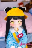 黒髪とイエローの瞳が印象的なキャラクタードール