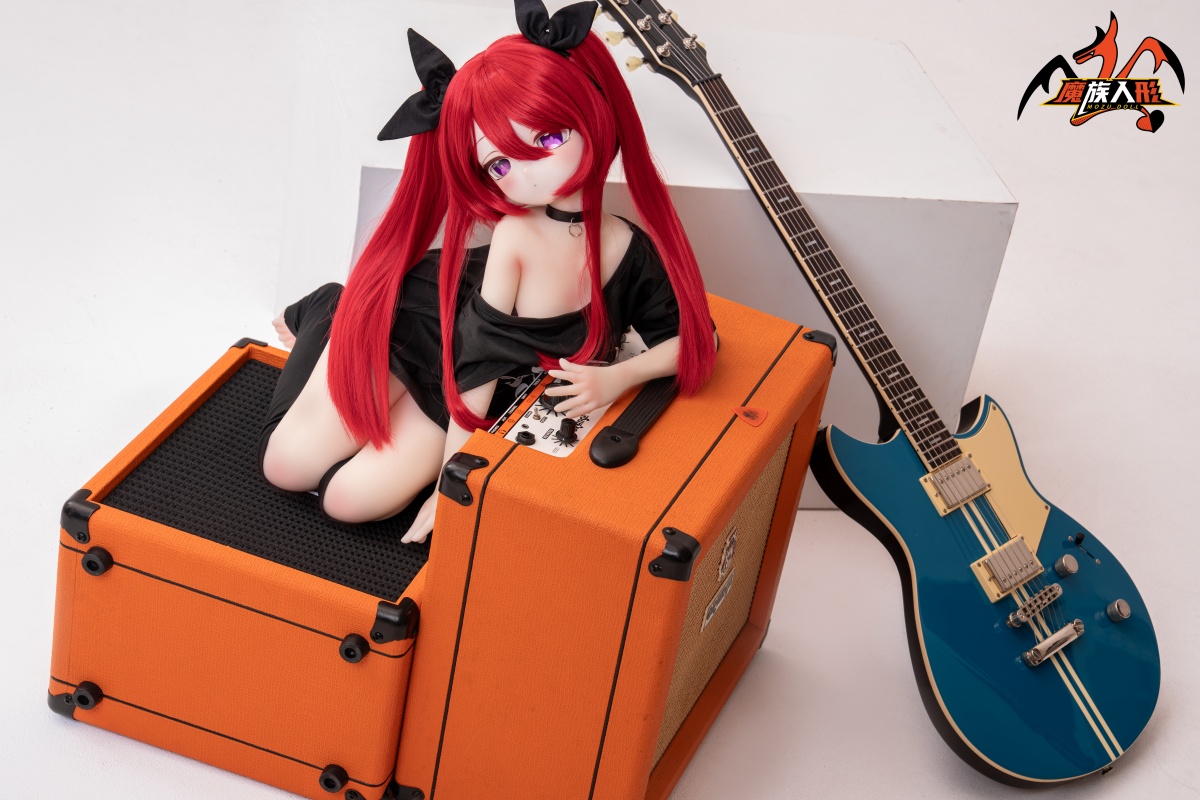 ギターや音楽をテーマにしたアニメドール ギターや音楽をテーマにしたアニメドール