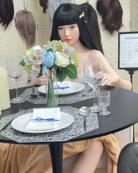 153cm Bカップ