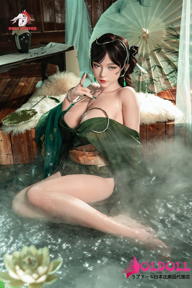 Doll Senior リアル皮膚ボディ165cm Fカップ ヘッド#29 水尺葵(Aoi) ROS2.0ヘッド フルシリコン製 艶やかな緑の中華風ドレスを纏う美人ラブドール 色香漂うクラシカルな巨乳ダッチワイフ